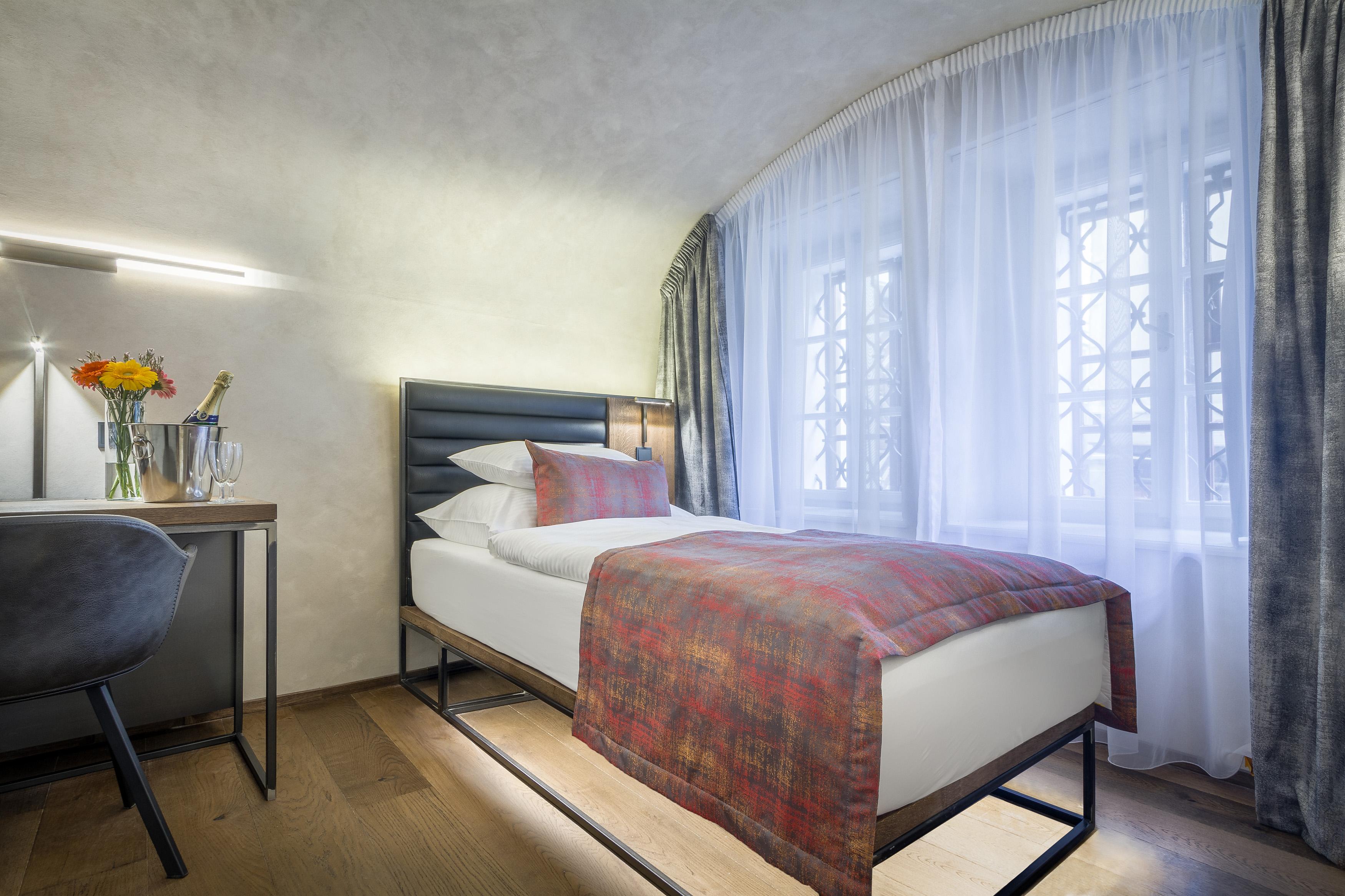 Hotel Waldstein Praha Bagian luar foto