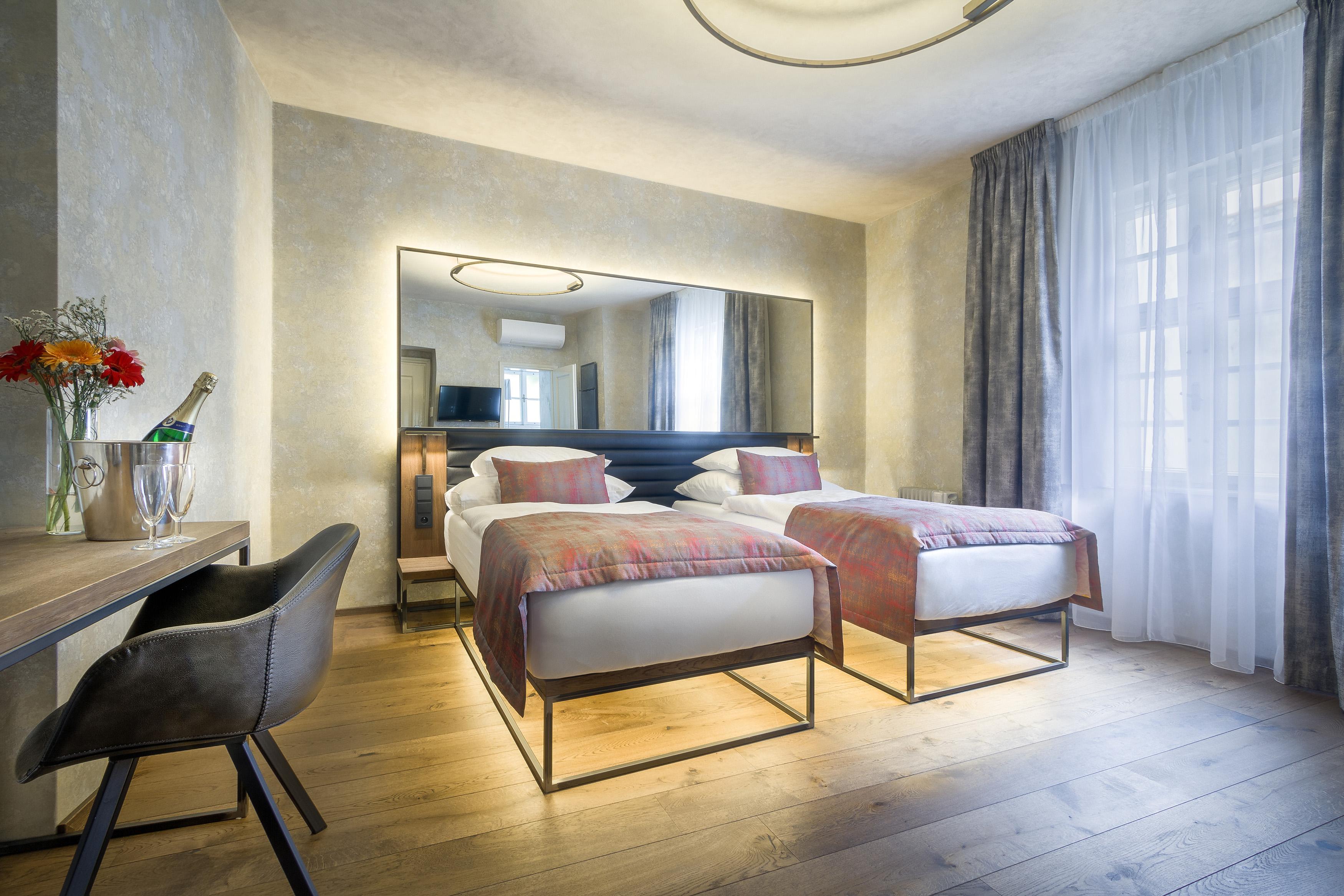 Hotel Waldstein Praha Bagian luar foto