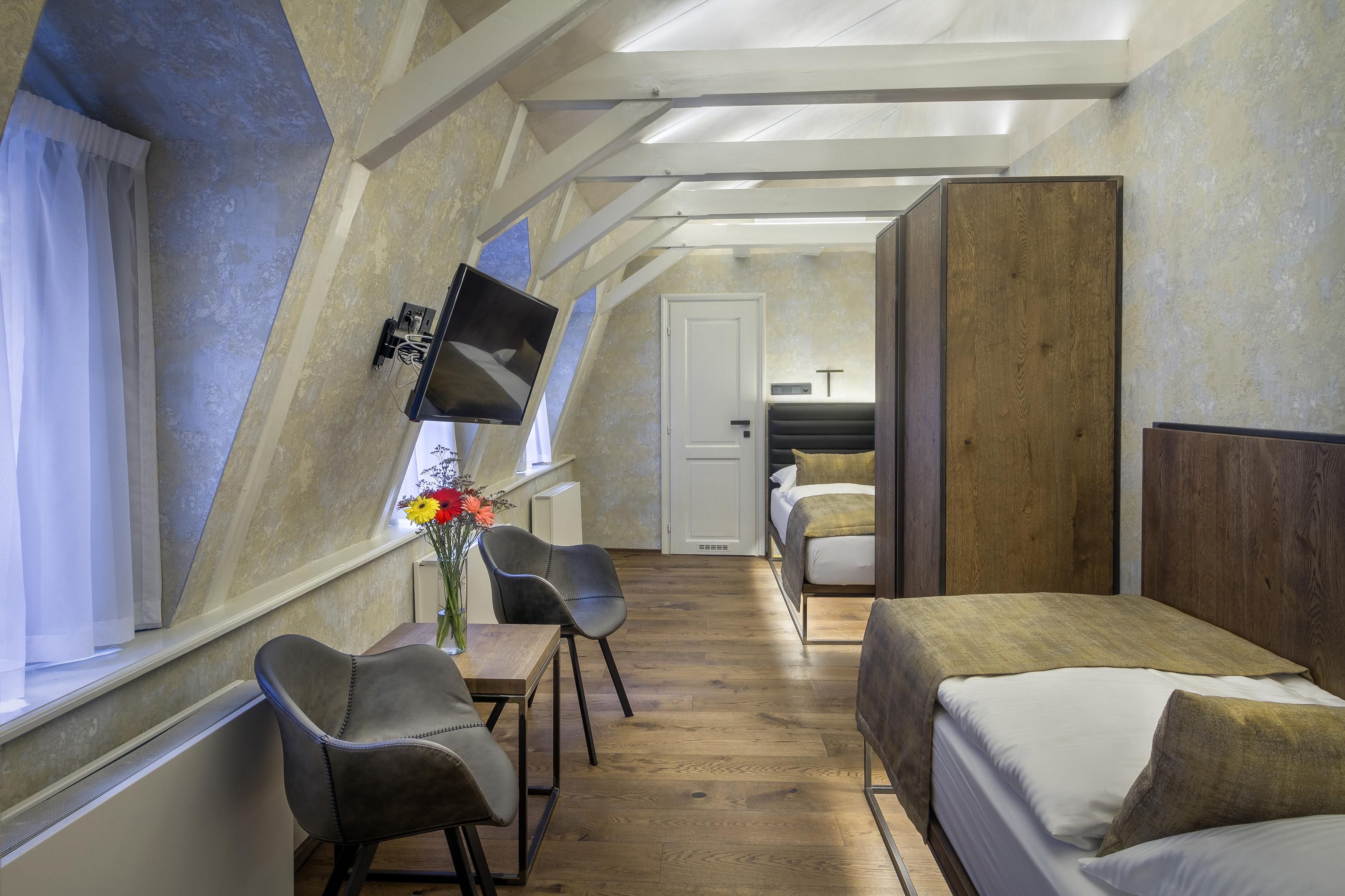 Hotel Waldstein Praha Bagian luar foto